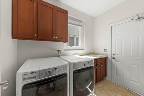 Tiny photo for 133 N Geneva Avenue, Elmhurst, IL 60126 (MLS # 12744721)