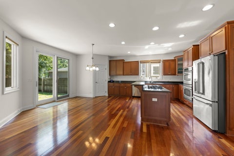 Tiny photo for 133 N Geneva Avenue, Elmhurst, IL 60126 (MLS # 12744721)