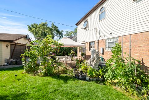 Tiny photo for 8907 Saratoga Drive, Bridgeview, IL 60455 (MLS # 12480115)