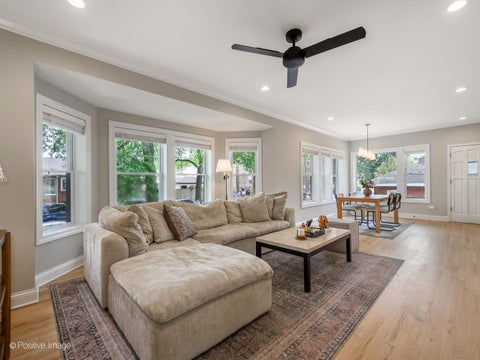 Tiny photo for 5002 N Central Park Avenue, Chicago, IL 60625 (MLS # 12664054)