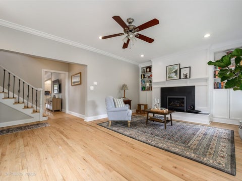 Tiny photo for 5002 N Central Park Avenue, Chicago, IL 60625 (MLS # 12664054)