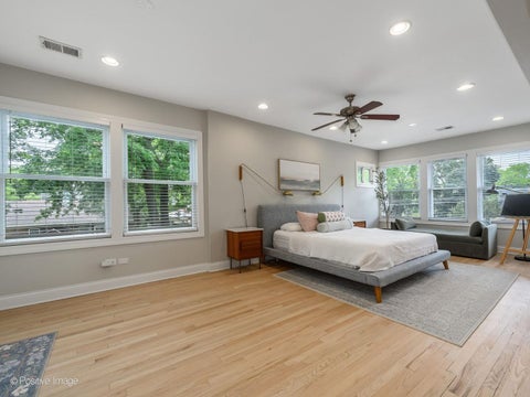 Tiny photo for 5002 N Central Park Avenue, Chicago, IL 60625 (MLS # 12664054)