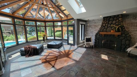 Tiny photo for 2221 Donegal Drive, Darien, IL 60561 (MLS # 12525028)