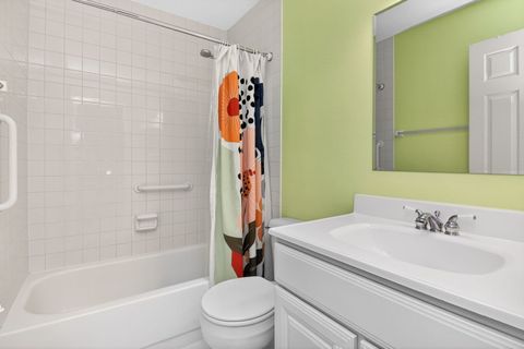 Tiny photo for 1015 N Auburn Woods Drive, Palatine, IL 60067 (MLS # 12620830)