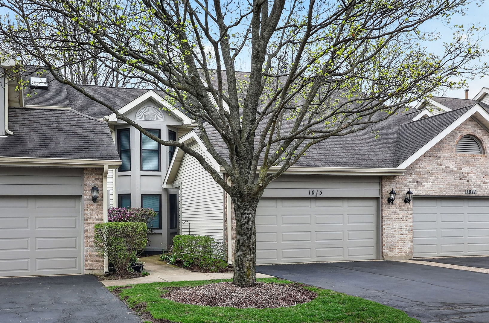 1015 N Auburn Woods Drive