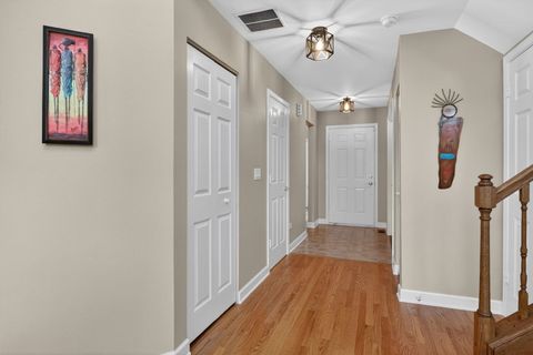 Tiny photo for 1015 N Auburn Woods Drive, Palatine, IL 60067 (MLS # 12620830)