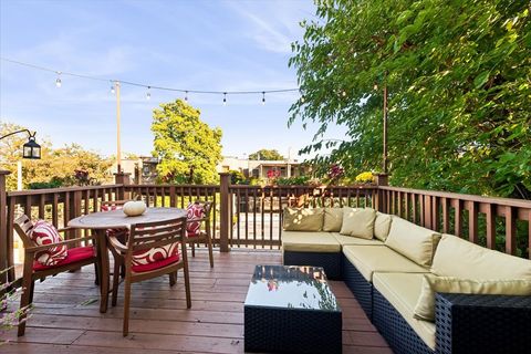 Tiny photo for 4421 N Beacon Street #3S, Chicago, IL 60640 (MLS # 12500425)