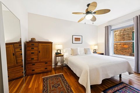 Tiny photo for 4421 N Beacon Street #3S, Chicago, IL 60640 (MLS # 12500425)