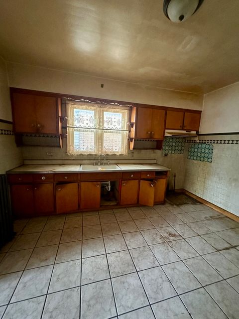 Tiny photo for 5435 W MELROSE Street, Chicago, IL 60641 (MLS # 12492059)
