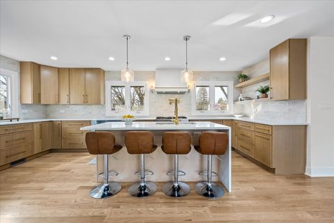 Tiny photo for 3492 Whirlaway Drive, Northbrook, IL 60062 (MLS # 12611603)