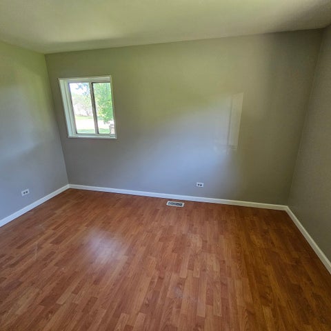 Tiny photo for 485 Washington Boulevard, Hoffman Estates, IL 60169 (MLS # 12686012)