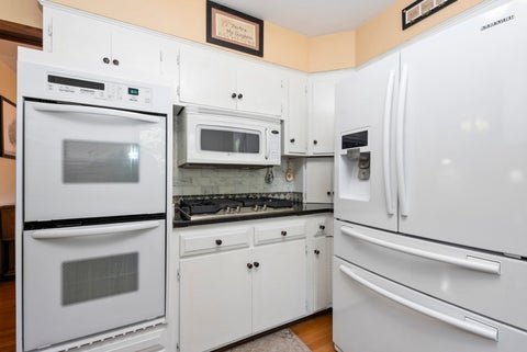 Tiny photo for 8120 Rosemere Court, Willow Springs, IL 60480 (MLS # 12766272)