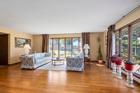 Tiny photo for 8120 Rosemere Court, Willow Springs, IL 60480 (MLS # 12766272)