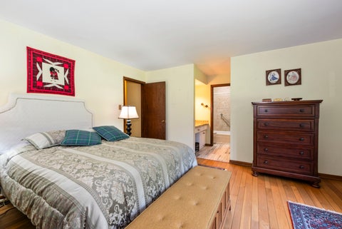 Tiny photo for 8120 Rosemere Court, Willow Springs, IL 60480 (MLS # 12766272)