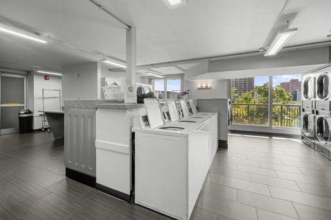 Tiny photo for 6007 N Sheridan Road #11K, Chicago, IL 60660 (MLS # 12481388)