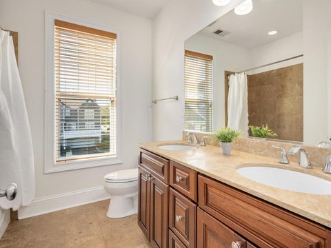 Tiny photo for 98 W Kennedy Lane, Hinsdale, IL 60521 (MLS # 12791061)