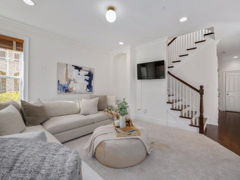 Tiny photo for 98 W Kennedy Lane, Hinsdale, IL 60521 (MLS # 12791061)