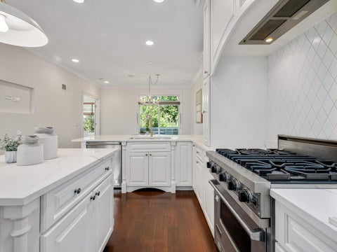 Tiny photo for 98 W Kennedy Lane, Hinsdale, IL 60521 (MLS # 12791061)