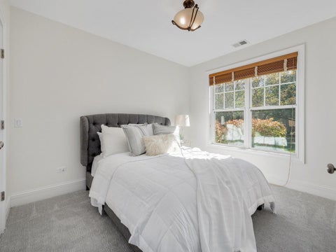 Tiny photo for 98 W Kennedy Lane, Hinsdale, IL 60521 (MLS # 12791061)