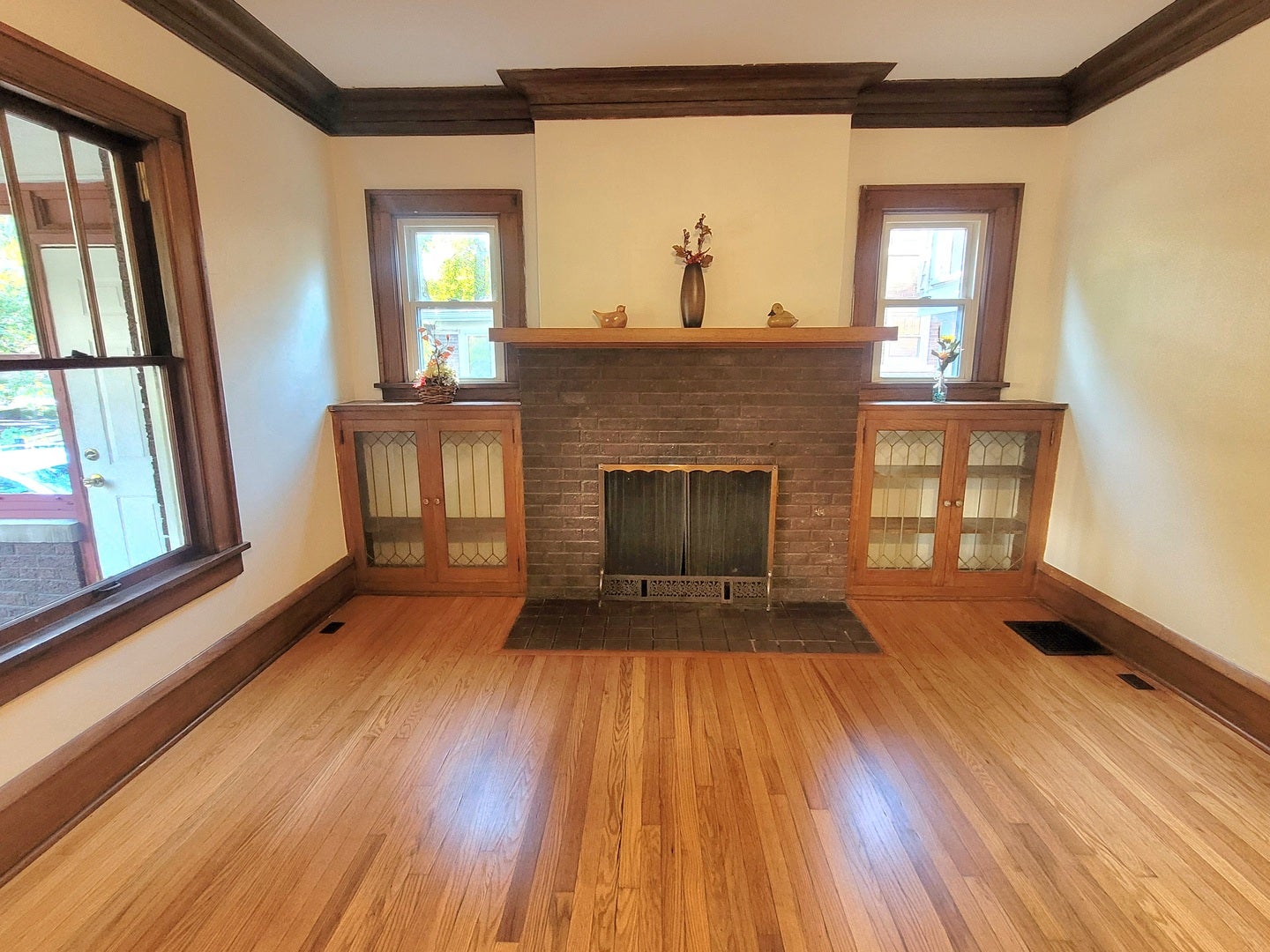 312 W White Street