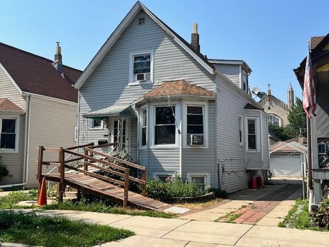 Tiny photo for 4160 W Eddy Street, Chicago, IL 60641 (MLS # 12411417)