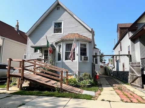 4160 W Eddy Street Chicago IL 60641