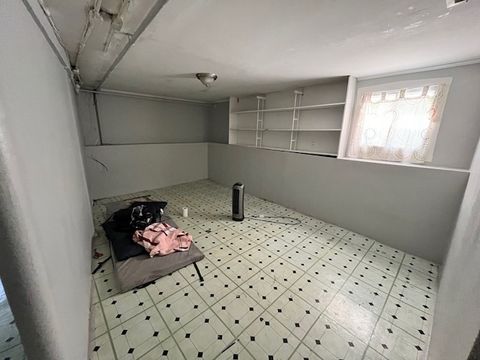 Tiny photo for 4160 W Eddy Street, Chicago, IL 60641 (MLS # 12411417)