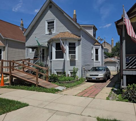 Tiny photo for 4160 W Eddy Street, Chicago, IL 60641 (MLS # 12411417)