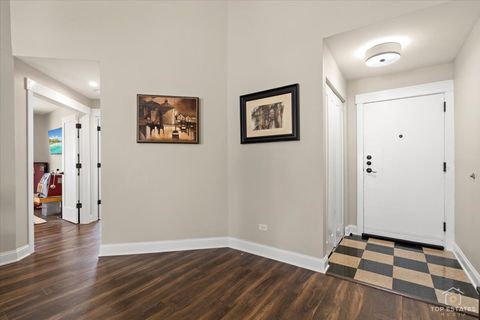 Tiny photo for 132 White Oak Court #5, Schaumburg, IL 60195 (MLS # 12594367)