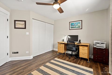 Tiny photo for 132 White Oak Court #5, Schaumburg, IL 60195 (MLS # 12594367)