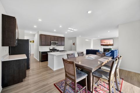 Tiny photo for 3803 Ivy Lane, Elgin, IL 60124 (MLS # 12624755)