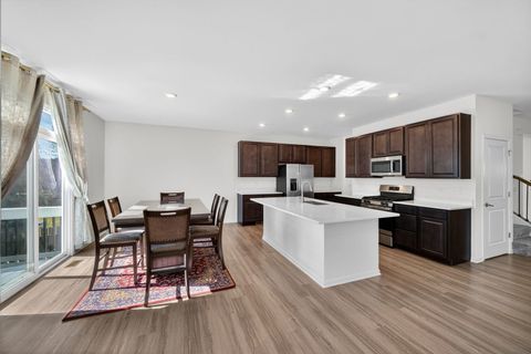 Tiny photo for 3803 Ivy Lane, Elgin, IL 60124 (MLS # 12624755)