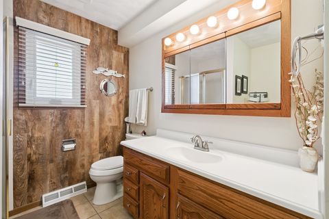 Tiny photo for 870 47th Avenue #2, East Moline, IL 61244 (MLS # 12564596)