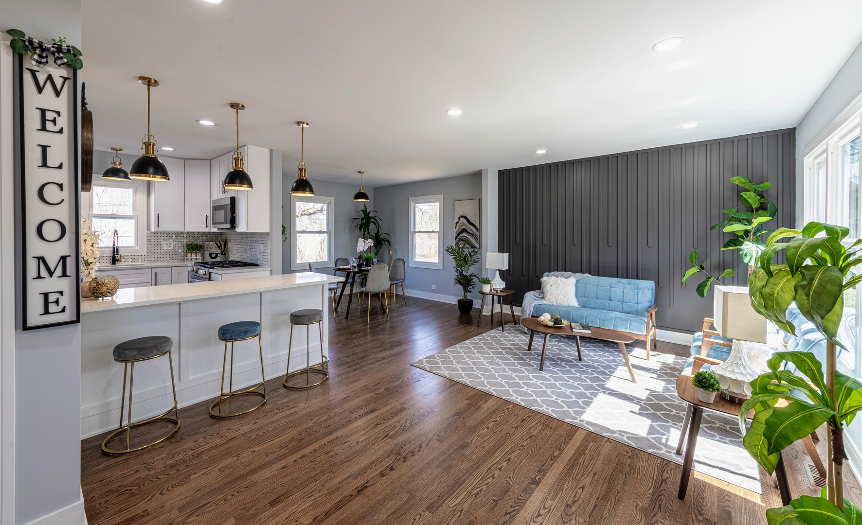 22W046 McCormick Avenue