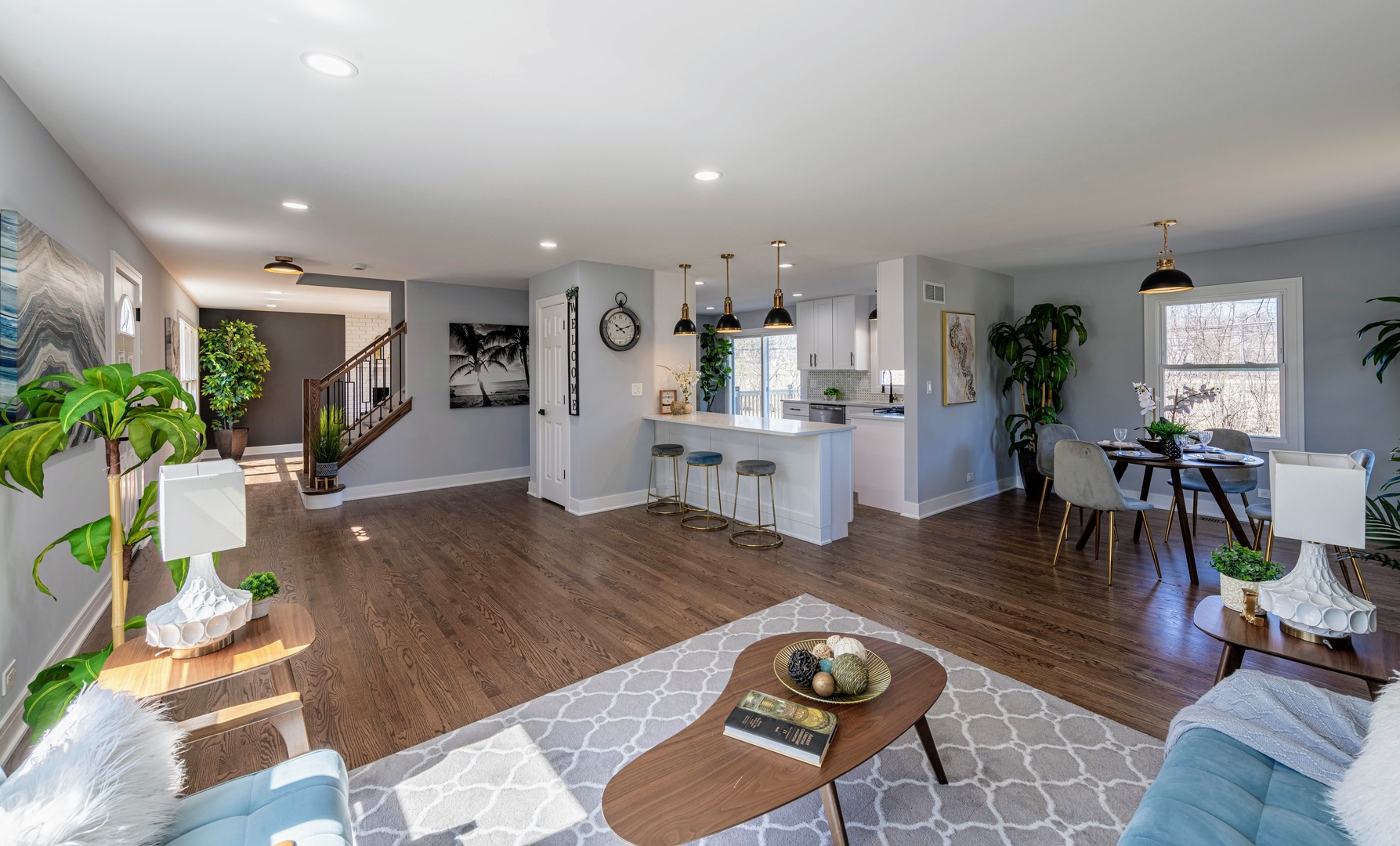 22W046 McCormick Avenue