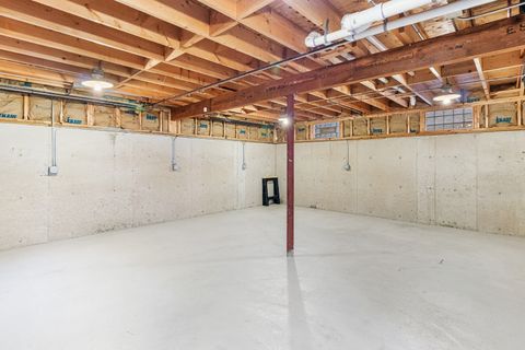 Tiny photo for 3916 Keeney Street, Skokie, IL 60076 (MLS # 12523549)