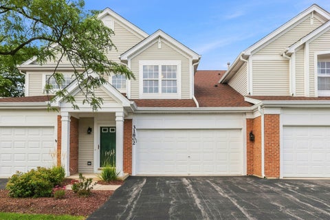 Photo of 31802 Mccormick Lane #31802, Warrenville, IL 60555 (MLS # 12764082)