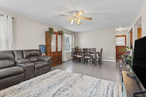 Tiny photo for 818 E 11TH Street, Lockport, IL 60441 (MLS # 12532179)