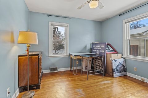 Tiny photo for 818 E 11TH Street, Lockport, IL 60441 (MLS # 12532179)