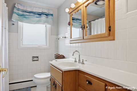 Tiny photo for 937 Wicker Street, Woodstock, IL 60098 (MLS # 12622078)