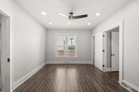 Tiny photo for 515 N Hennepin Avenue, Dixon, IL 61021 (MLS # 12681071)