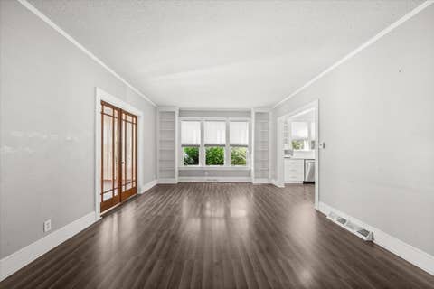 Tiny photo for 515 N Hennepin Avenue, Dixon, IL 61021 (MLS # 12681071)