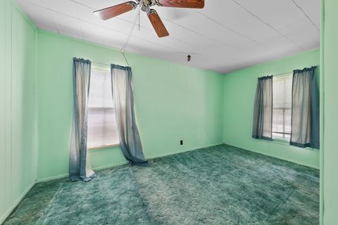 Tiny photo for 165 W Lincoln Street, Seneca, IL 61360 (MLS # 12425957)