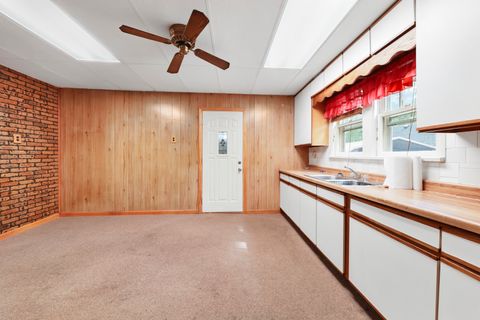 Tiny photo for 165 W Lincoln Street, Seneca, IL 61360 (MLS # 12425957)