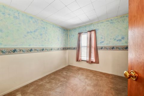 Tiny photo for 165 W Lincoln Street, Seneca, IL 61360 (MLS # 12425957)