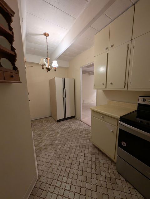 Tiny photo for 1960 W Hood Avenue #4D, Chicago, IL 60660 (MLS # 12570492)