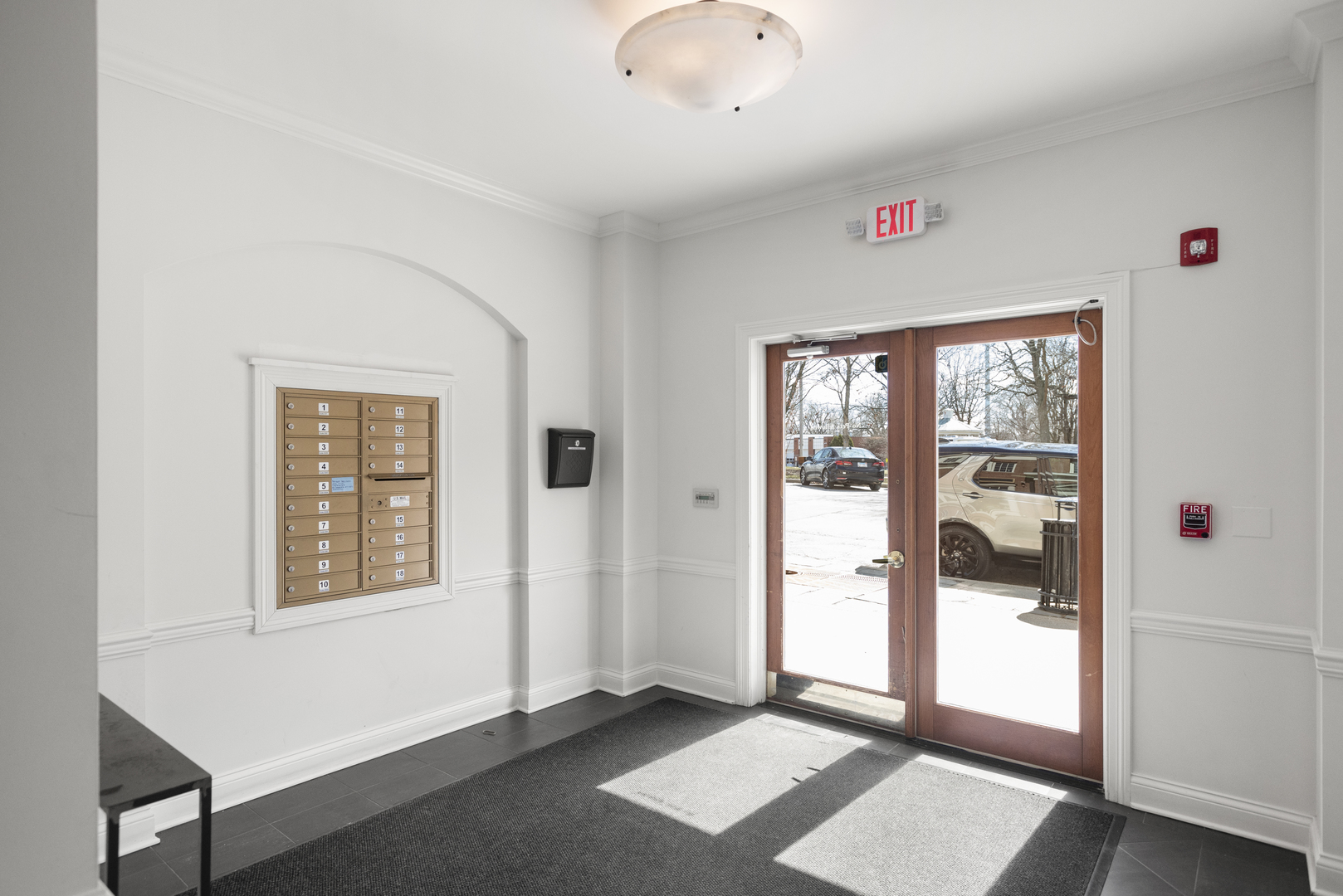 10 E Scranton Avenue 202B