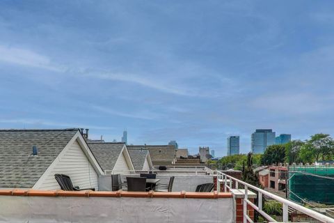 Tiny photo for 1862 N Halsted Street #3N, Chicago, IL 60614 (MLS # 12471489)