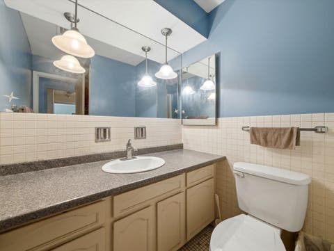 Tiny photo for 333 S EAST Avenue #306, Oak Park, IL 60302 (MLS # 12662778)