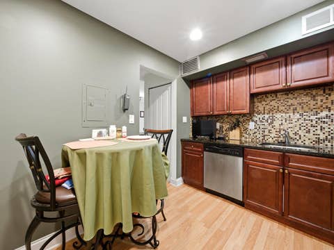 Tiny photo for 333 S EAST Avenue #306, Oak Park, IL 60302 (MLS # 12662778)